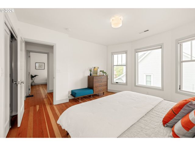 2606 Se 16TH Ave, Portland, OR 97202
