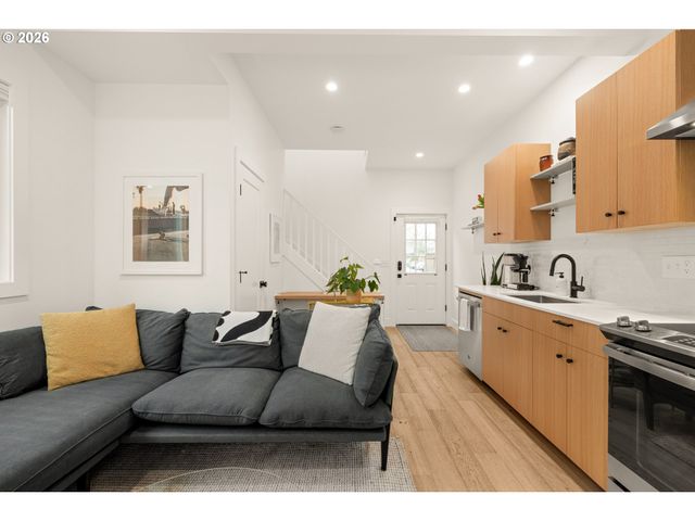 2606 Se 16TH Ave, Portland, OR 97202