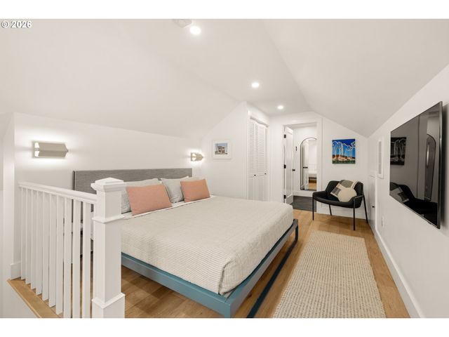 2606 Se 16TH Ave, Portland, OR 97202