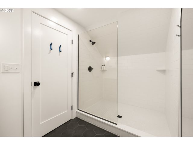 2606 Se 16TH Ave, Portland, OR 97202