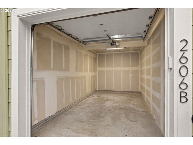 2606 Se 16TH Ave, Portland, OR 97202