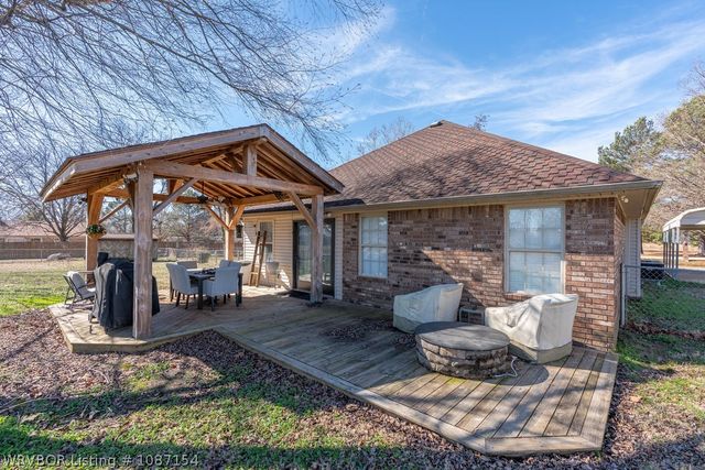 5802 Meadowview Road, Huntington, AR 72940