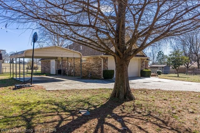 5802 Meadowview Road, Huntington, AR 72940