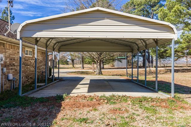 5802 Meadowview Road, Huntington, AR 72940