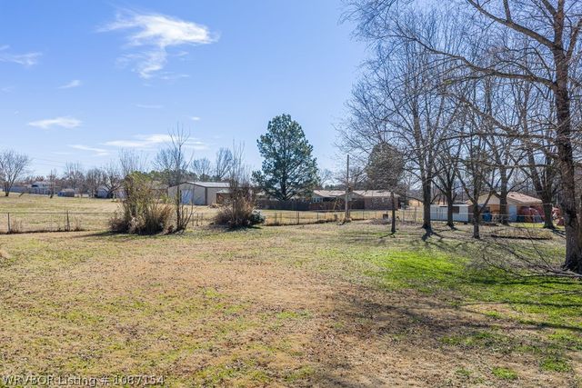 5802 Meadowview Road, Huntington, AR 72940