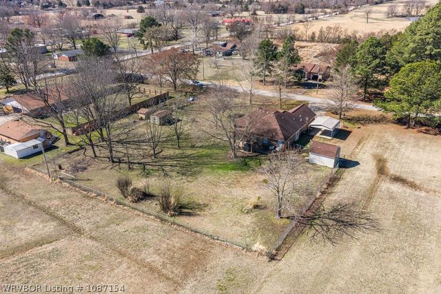 5802 Meadowview Road, Huntington, AR 72940