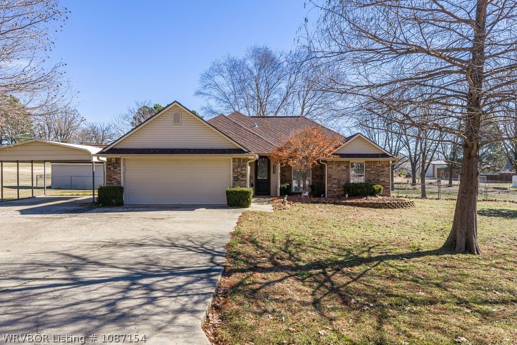 5802 Meadowview Road, Huntington, AR 72940