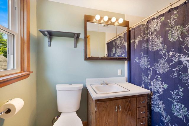 1603 S 58th STREET, West Allis, WI 53214