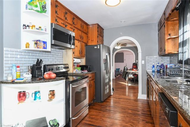 2924 Monterey Street, Greensboro, NC 27406