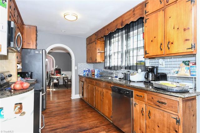 2924 Monterey Street, Greensboro, NC 27406