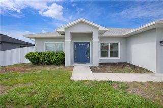 1802 NW 20th TER, Cape Coral, FL 33993