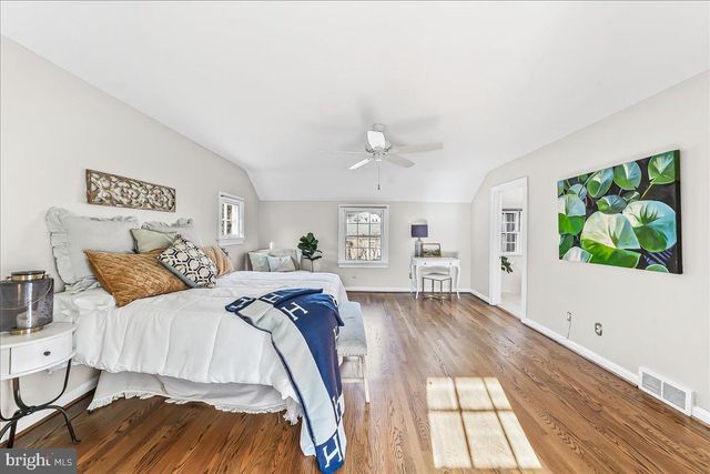 801 ESSEX RD, Wilmington, DE 19807