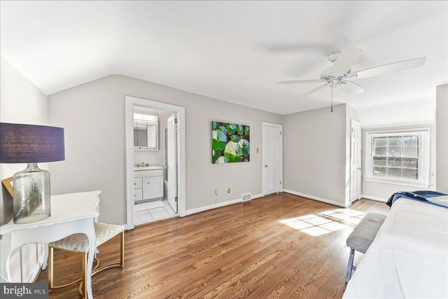 801 ESSEX RD, Wilmington, DE 19807