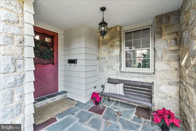 801 ESSEX RD, Wilmington, DE 19807