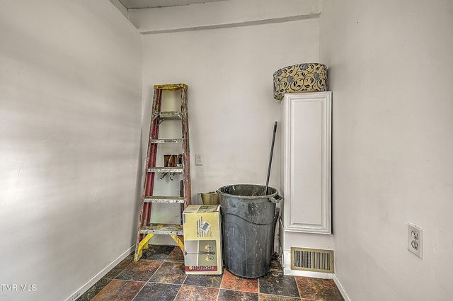713 Ash Street, Bristol, TN 37620
