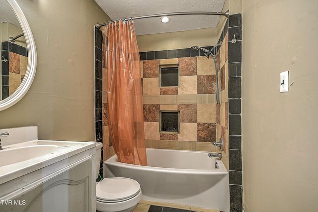 713 Ash Street, Bristol, TN 37620