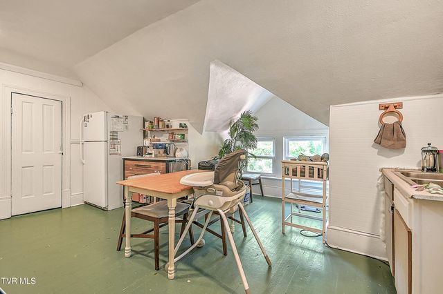 713 Ash Street, Bristol, TN 37620