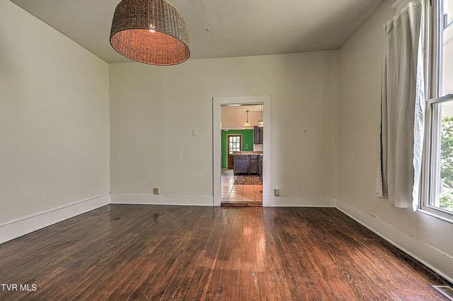 713 Ash Street, Bristol, TN 37620