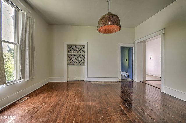 713 Ash Street, Bristol, TN 37620