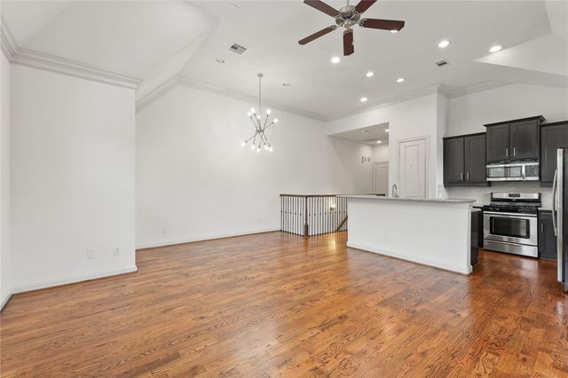 2305 Bastrop Street A, Houston, TX 77004