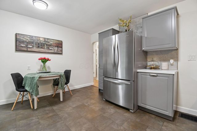 3015 Oaklawn Street, Columbus, OH 43224