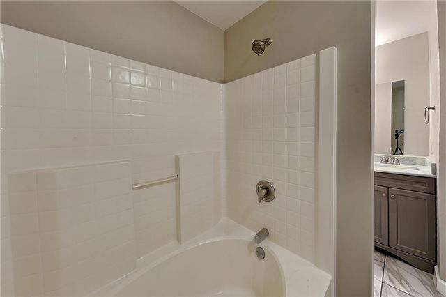 2318 Wavetree Lane NW, Acworth, GA 30101