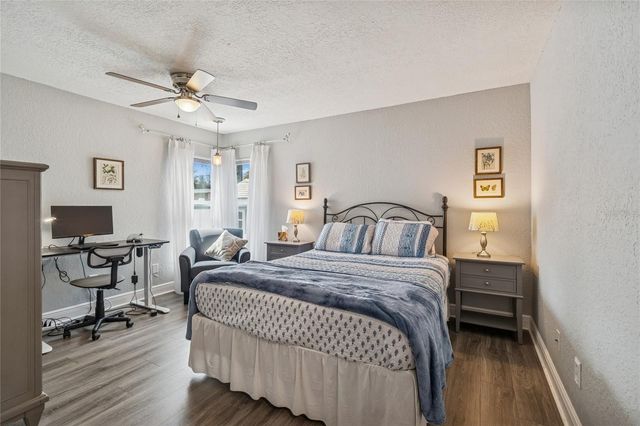 605 25TH STREET SW, Largo, FL 33770