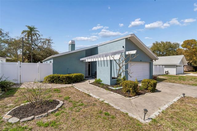 605 25TH STREET SW, Largo, FL 33770