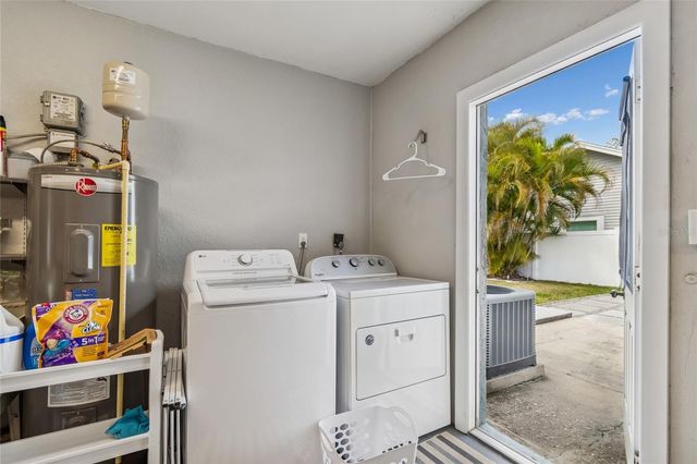 605 25TH STREET SW, Largo, FL 33770