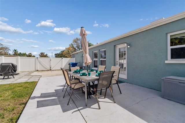 605 25TH STREET SW, Largo, FL 33770