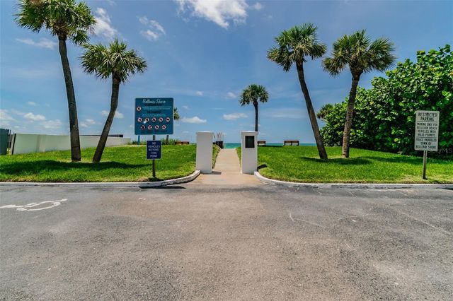 605 25TH STREET SW, Largo, FL 33770