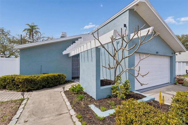 605 25TH STREET SW, Largo, FL 33770