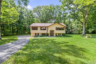 15 Oskar Drive, Mahopac, NY 10541