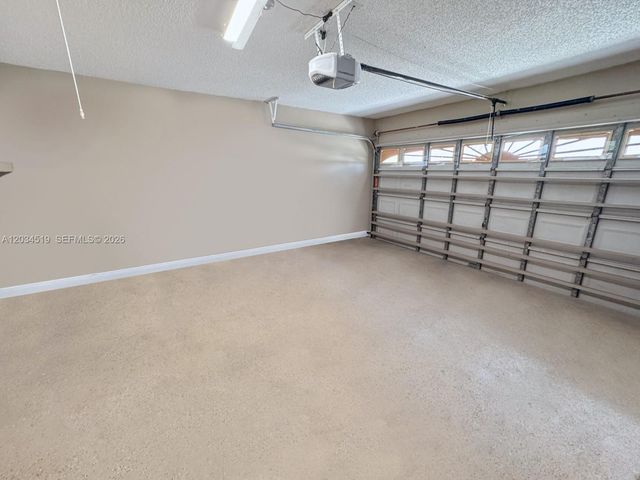 414 SW 177th Ave, Pembroke Pines, FL 33029