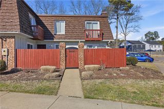 1600 Ocean Lakes CT, Virginia Beach, VA 23454