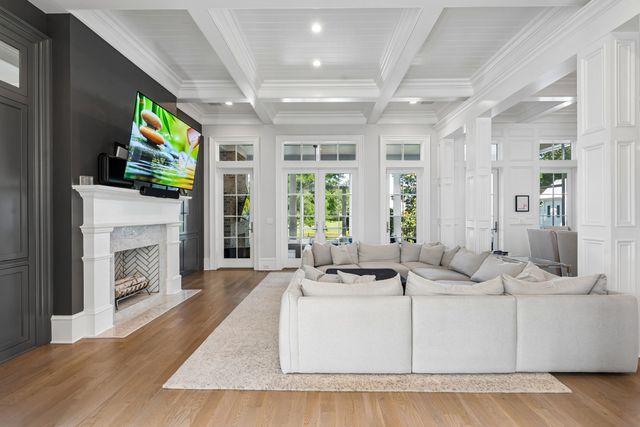 211 Ithecaw Creek Street, Charleston, SC 29492