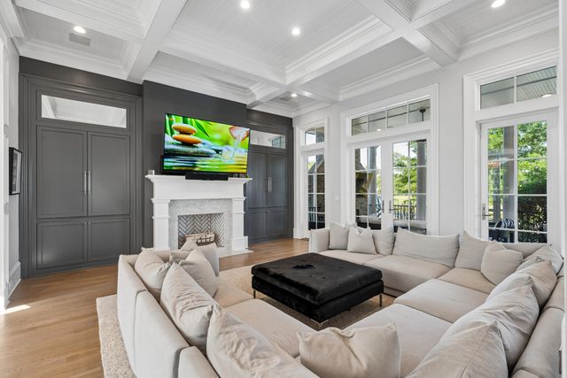 211 Ithecaw Creek Street, Charleston, SC 29492