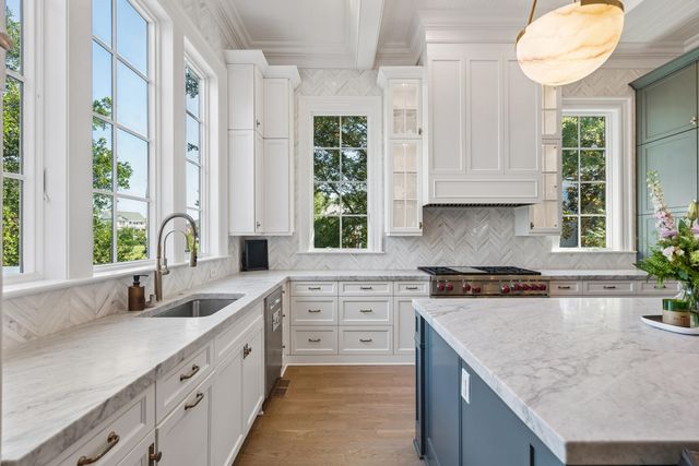 211 Ithecaw Creek Street, Charleston, SC 29492