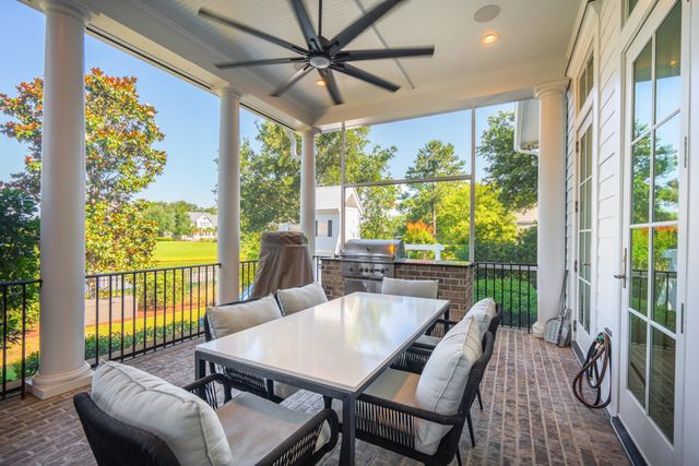 211 Ithecaw Creek Street, Charleston, SC 29492