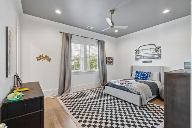 211 Ithecaw Creek Street, Charleston, SC 29492