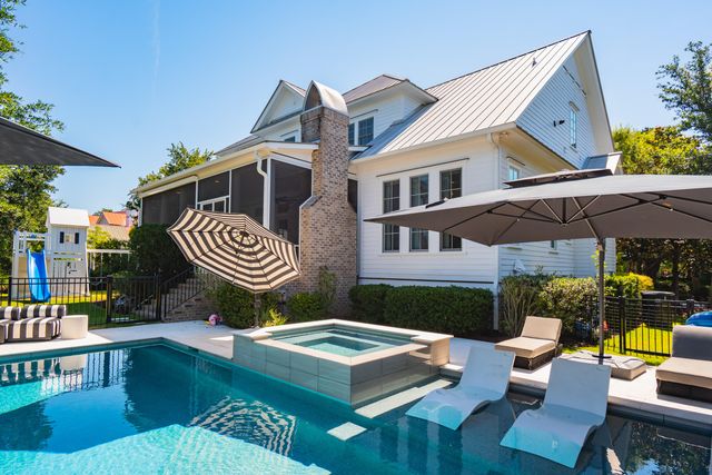 211 Ithecaw Creek Street, Charleston, SC 29492