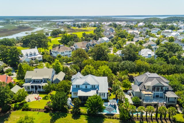 211 Ithecaw Creek Street, Charleston, SC 29492