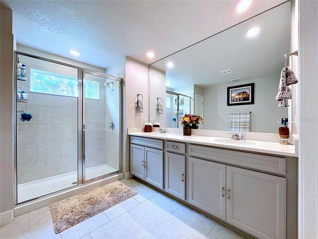 5942 GRAND SONATA AVENUE, Lutz, FL 33558
