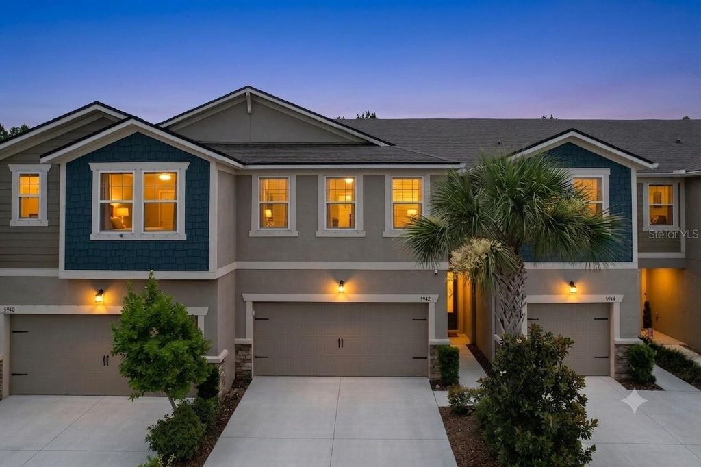 5942 GRAND SONATA AVENUE, Lutz, FL 33558