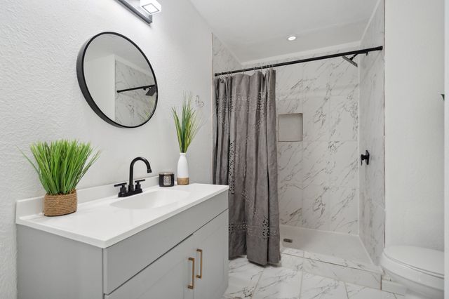 3005 Pate Drive, Fort Worth, TX 76105