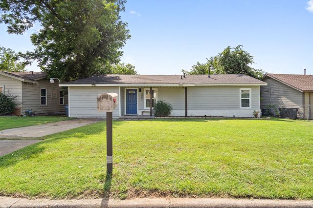 3005 Pate Drive, Fort Worth, TX 76105