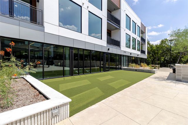 2209 S 1st ST 220, Austin, TX 78704