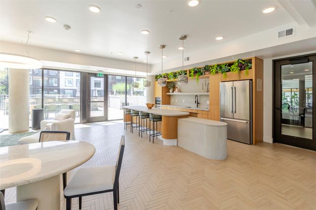 2209 S 1st ST 220, Austin, TX 78704