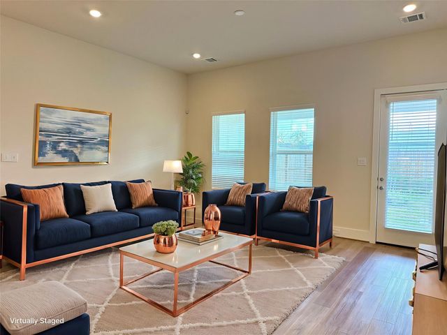 5624 Bertellis Lane, Houston, TX 77091