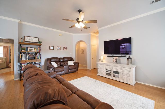 2005 Reddenson Drive, Carrollton, TX 75010